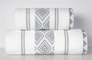 Ręcznik "greno" azteka 70x130 biały