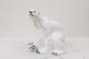 Porcelanowy Biały Miś - Niedźwiedź Polarny Figura