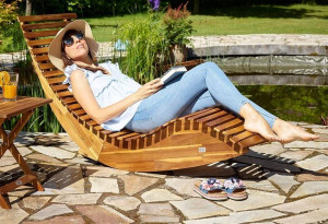 Leżak z drewna akacjowego ogrodowy spa 150 cm