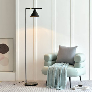 Lampa podłogowa-Metal-czarna-lampy do salonu-lampa
