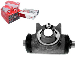 Cylinderek Hamulcowy [brembo]