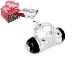 Cylinderek Hamulcowy [brembo]