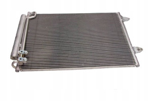 Skraplacz Klimatyzacji Vw Passat 1.8tsi 1.9tdi 1.6 2.0tdi 05- Maxgear