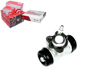 Cylinderek Hamulcowy [brembo]