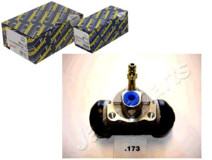 Cylinderek Hamulcowy Nissan Terrano Japanparts