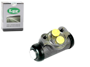 Cylinderek Hamulcowy Mitsubishi 300 / Delica Ii 30