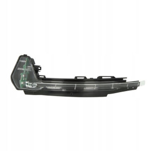 Lampa kierunkowskazu w lusterku L AUDI A1 05.10- T