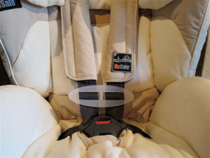 Besafe Belt Guard - łącznik szelek/pasów bezpieczeństwa fotelika samochodow