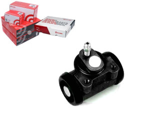 Cylinderek Hamulcowy Nissan Trade 94-98 Brembo