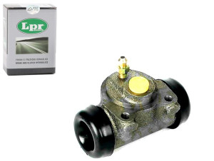 Cylinderek Hamulcowy Peugeot 304 305 I 305 Ii 1.3-