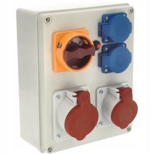 Rozdzielnica R-BOX 240 32A/4P 16A/4P 2x230V L0P
