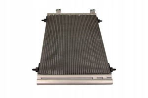 Skraplacz Klimatyzacji Peugeot 3008 5008 09- Maxgear
