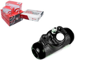 Cylinderek Hamulcowy Chrysler Voyager 90-01 Brembo