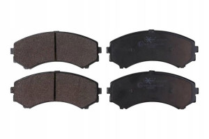 Klocki Ham. Mitsubishi P. Pajero 00- Maxgear