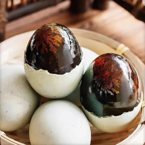 PIDAN Chińskie Stuletnie jaja Century egg 1szt 68g SHENDAN
