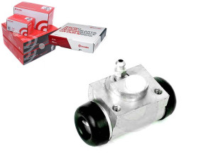 Cylinderek Hamulcowy [brembo]