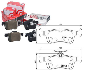 Klocki Hamulcowe Peugeot 308 Ii 13- Tył Brembo