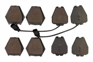 Klocki Ham. Vw P. A6 (8szt) Maxgear