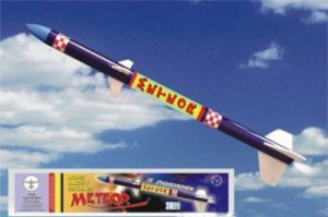 LATAJĄCY MODEL Rakieta Meteor + SPADOCHRON WYS 24H