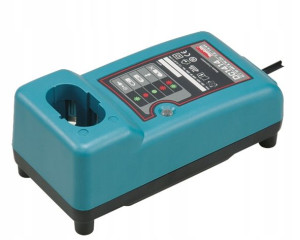 Ładowarka 7,2-14,4 V 2,6 A Makita DC1414