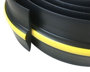 Uszczelka garażowa próg bramy na 7,5cm/1metr