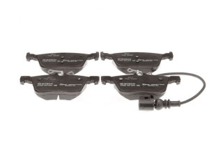 Klocki hamulcowe BOSCH 0986494835 8V0698451C AUDI A3 RS3  15- TYŁ