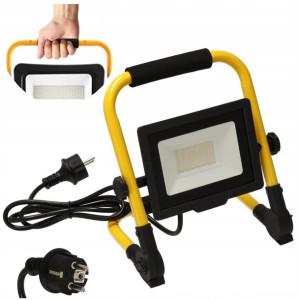 Naświetlacz LED 50W UNIWERSALNY IP65 z Uchwytem CW
