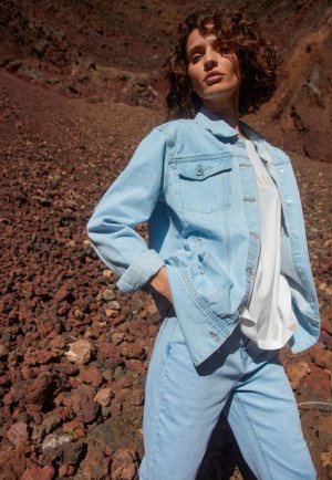 Damska Jeansowa Kurtka Oversize Volcano J-fibi L