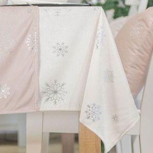 ŚNIEŻKI Obrus wodoodporny VELVET, 140x180cm, kolor 001 offwhite ze srebrnym