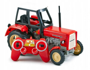 Zdalnie sterowany traktor Ursus C-360 pilot