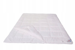 PIÓREX Kołdra Essmeeda Duo 200x220 Biała