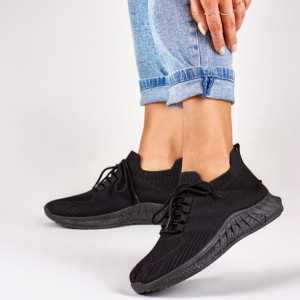 Czarne sportowe wsuwane buty damskie