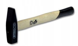 Młotek Ślusarski 500 G Trz.drew. S-19405