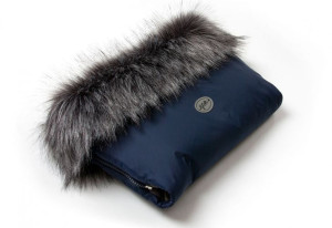 Mufka Eskimos granatowa, z futerkiem, Glik