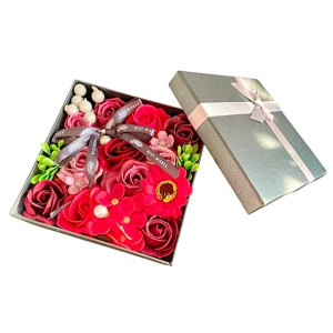 Flowerbox Róże Mydlane Ala Wieczne Flowerbox Z Kwiatami Czerwony Mix