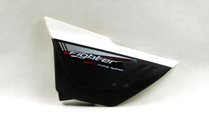 Obudowa boczna lewa biała do motoroweru Fighter 2