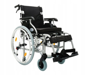 Wózek inwalidzki aluminiowy PRESTIGE DO 135 KG
