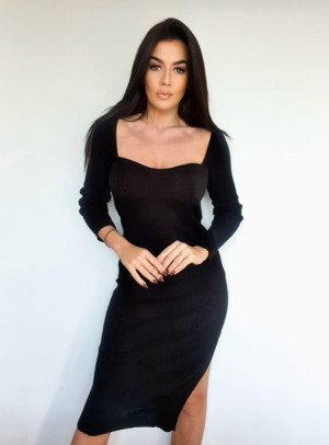Czarna sukienka dzianinowa midi BABY DOLL
