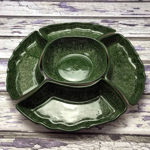Zestaw salaterek ceramicznych ręcznie zdobionych „Zielona trawa” -32cm
