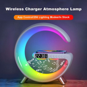 Inteligenta lampka nocna LED  z ładowarką, RGB, Athmosphere