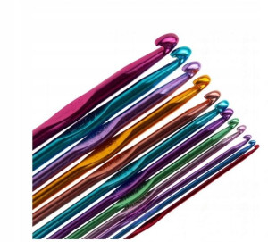Zestaw szydełek aluminiowych 12 szt szydełka etui