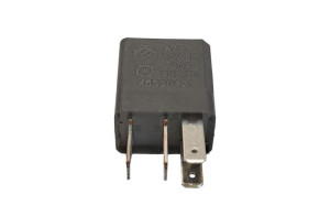 Przekaźnik Mikro 4-nóżkowy 12v 20a Czarny