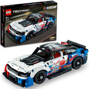 LEGO Technic Nowy Chevrolet Camaro ZL1 z Serii NASCAR Auto 42153