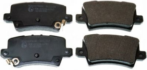 DENCKERMANN B111183 Zestaw klocków hamulcowych, ha