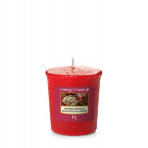 Yankee Candle votive Peppermint Pinwheels