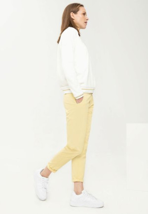 Damskie spodnie chino z paskiem R-FIGYA  XS