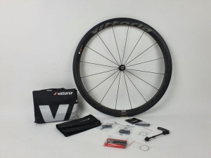 Przednie koło Qurano 46 Carbon 700C/42 mm, pod oponę