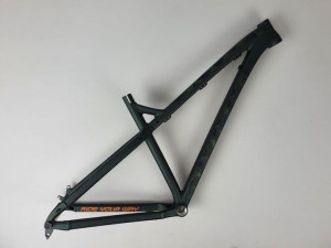 Rama Primal 29 Scout Green mat, Medium (odrapany lakier)