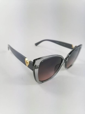 Okulary p
