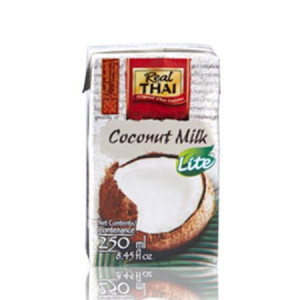 Real Thai Mleczko Kokosowe Light Coconut Milk Karton 250ml